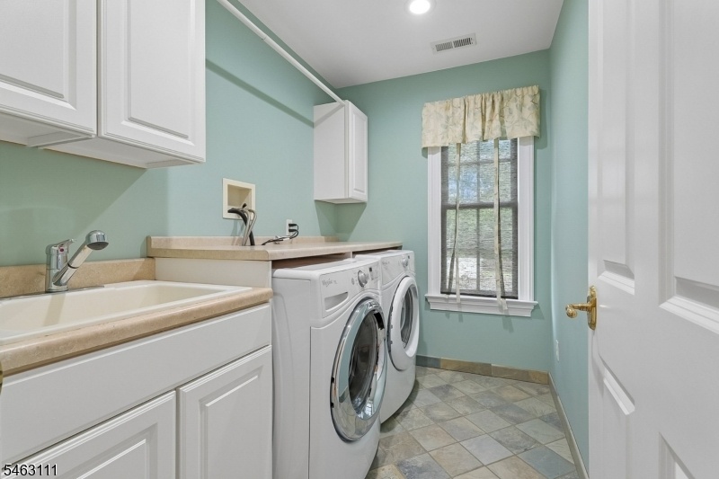 2nd floor Laundry room
