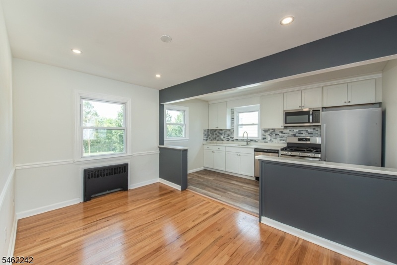2nd Floor Kitchen/DinRm
