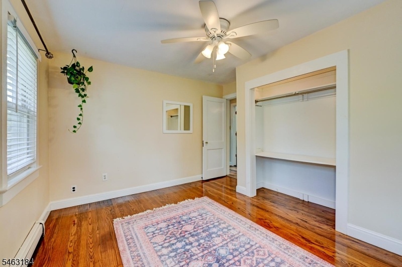 1st Floor/ Primary Bedroom