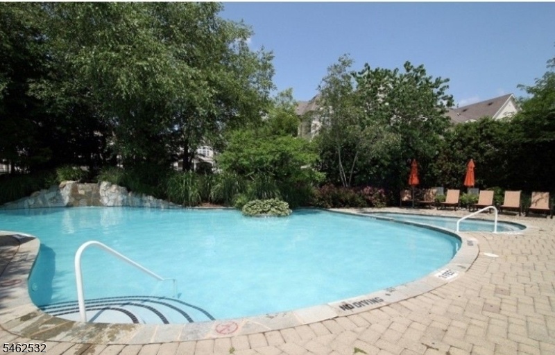 Community pool