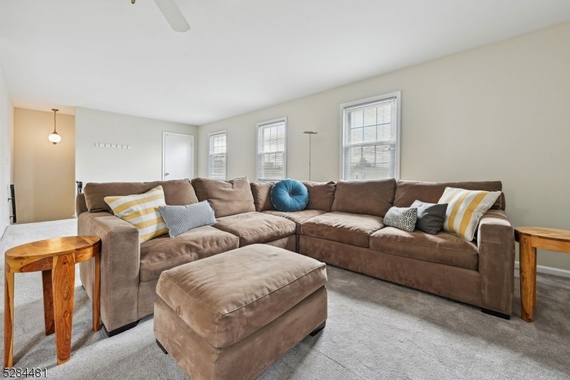 Living Room Upper Unit