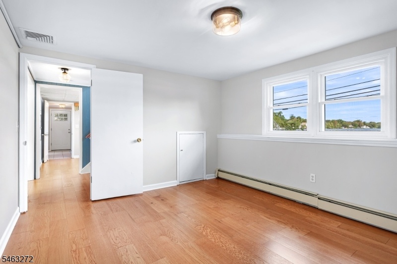 ground level 4th bedroom