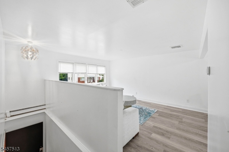 2ND FLOOR ENTRANCE