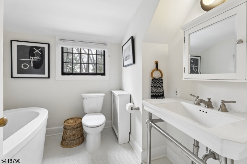 3rd floor bath