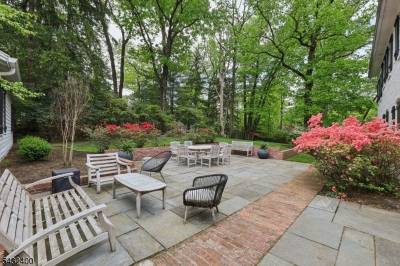 bluestone patio