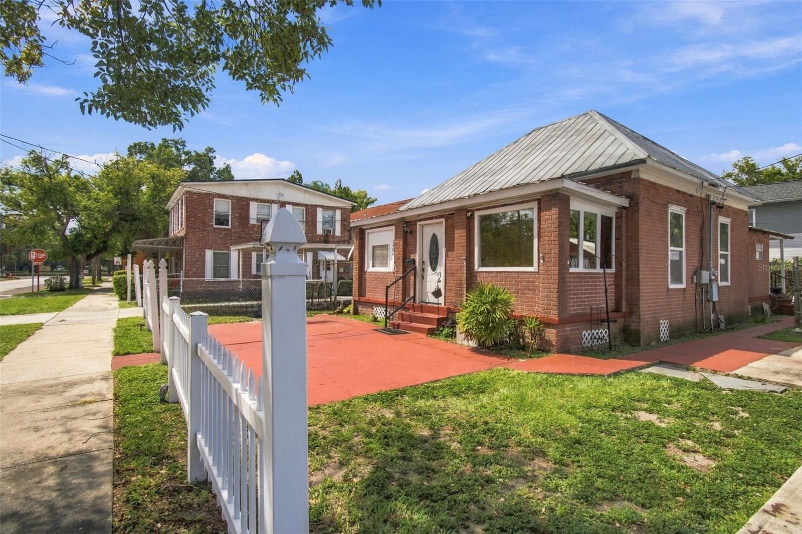 1 of 2 Single Family Homes