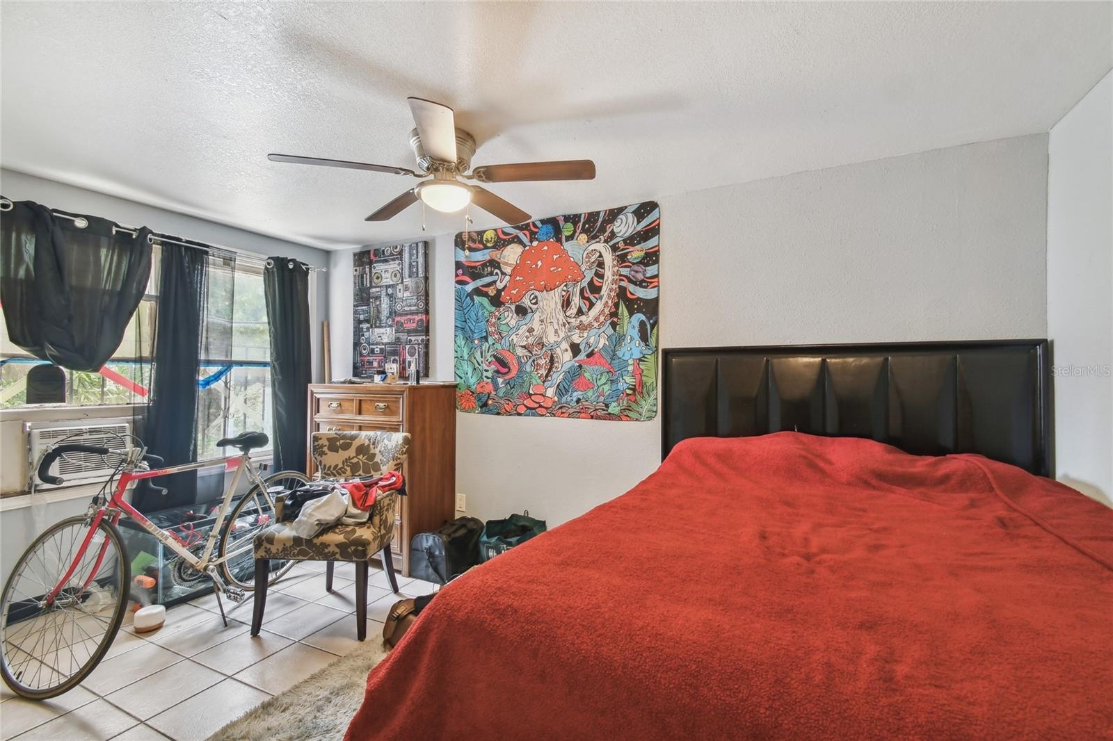 Studio Bedroom