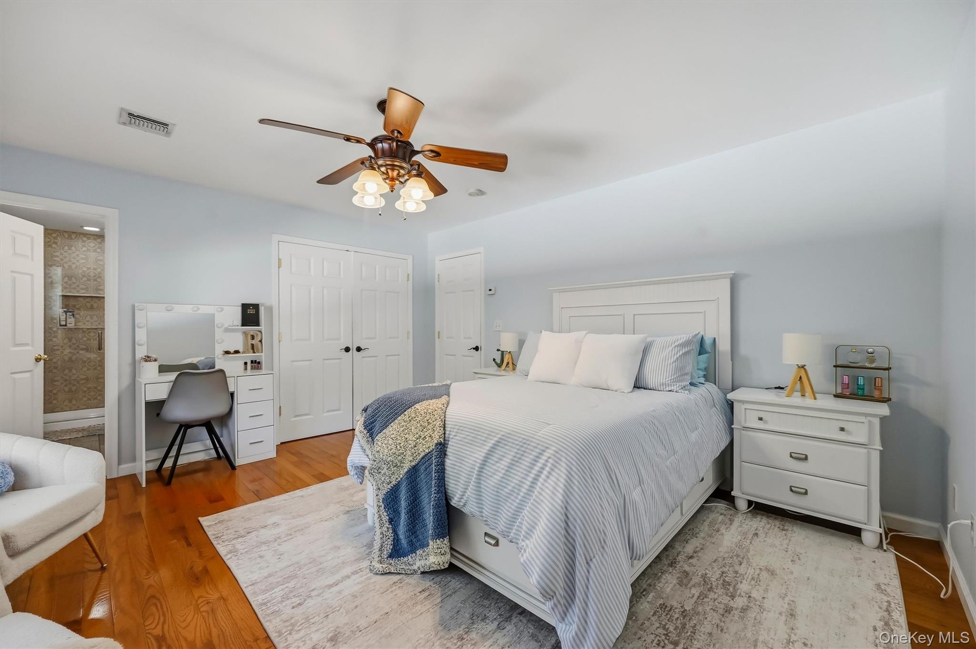 Ensuite Bedroom
