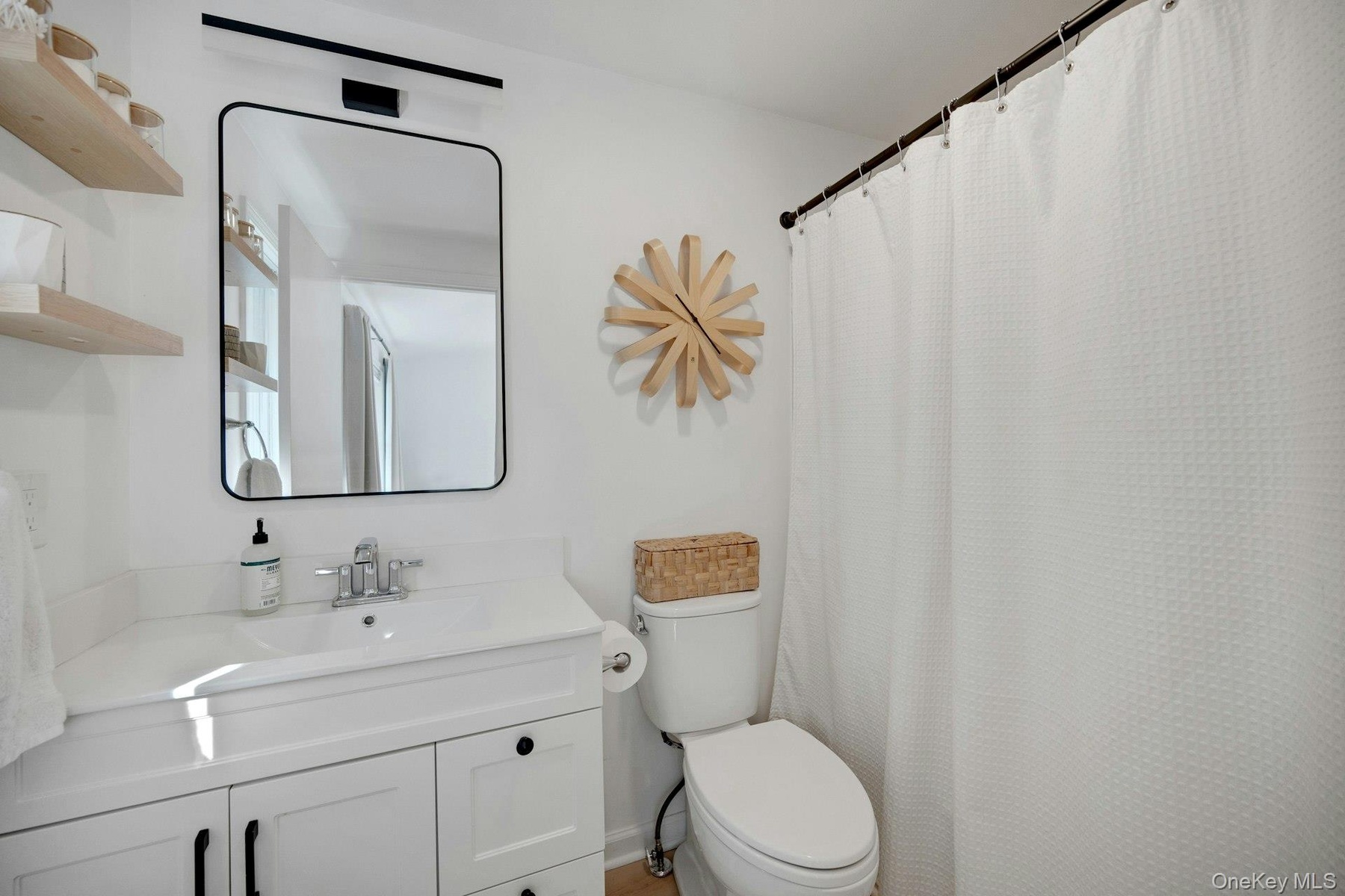 Updated ensuite bath...