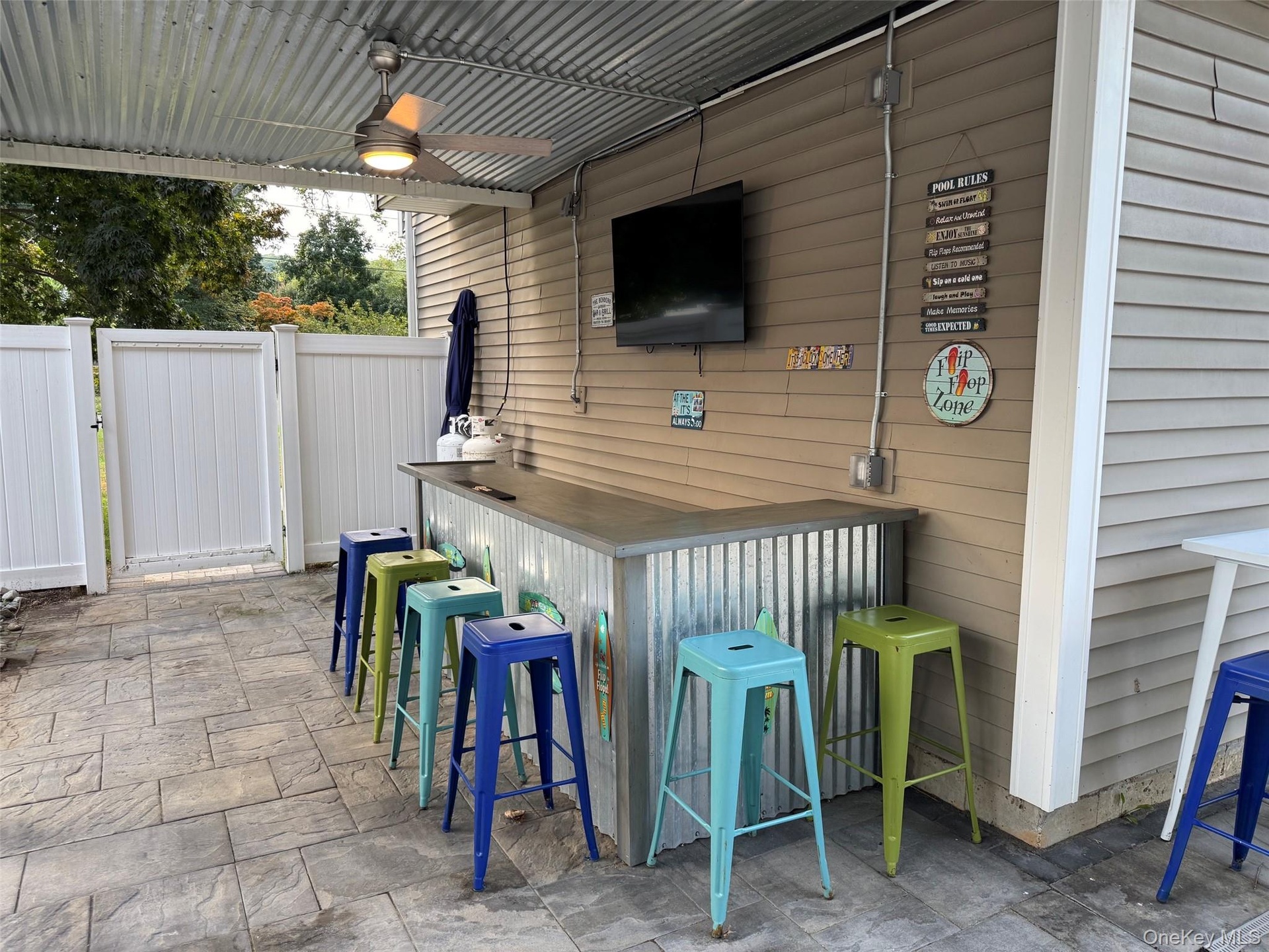 Pool bar with TV