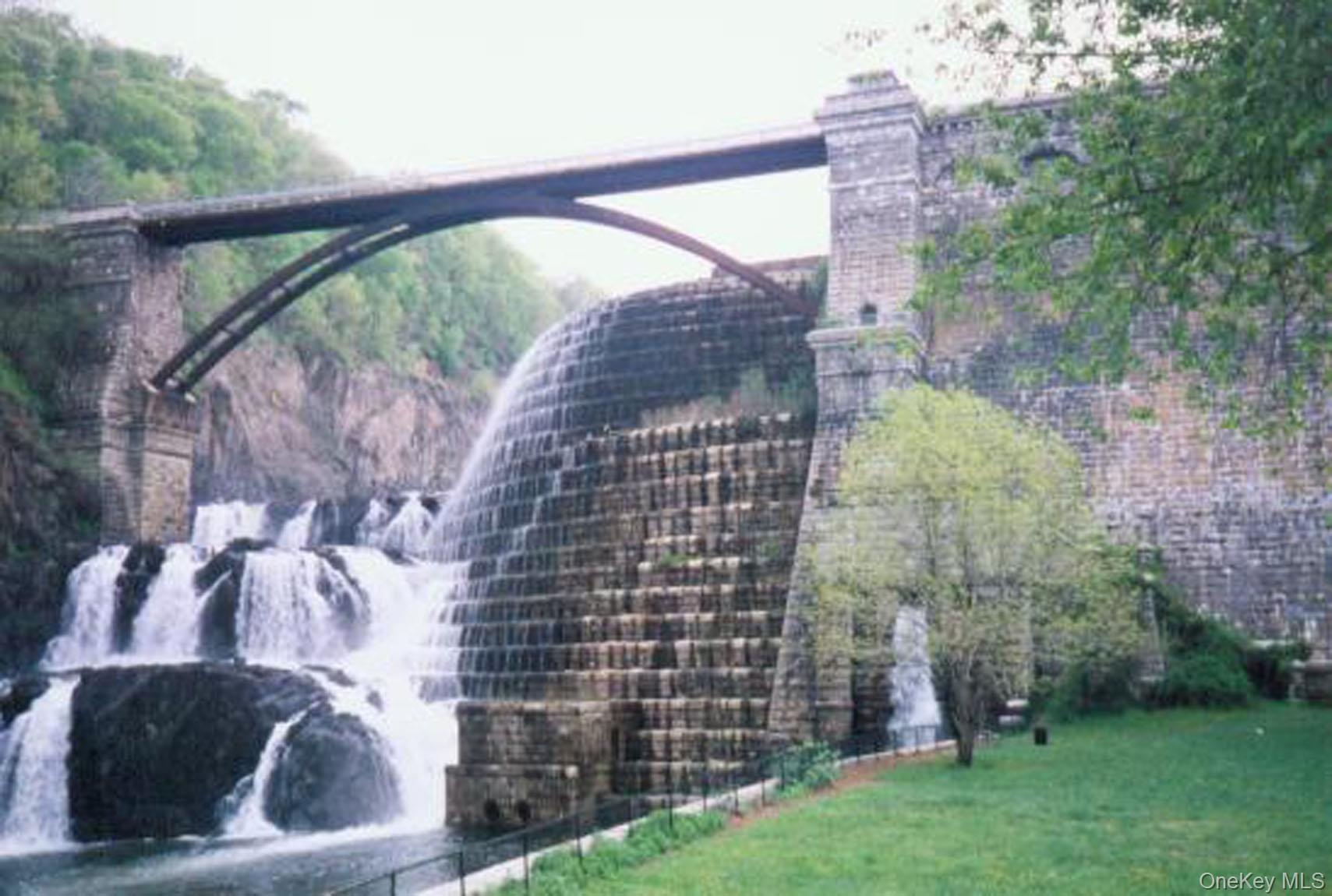 Enjoy the scenic Croton Dam