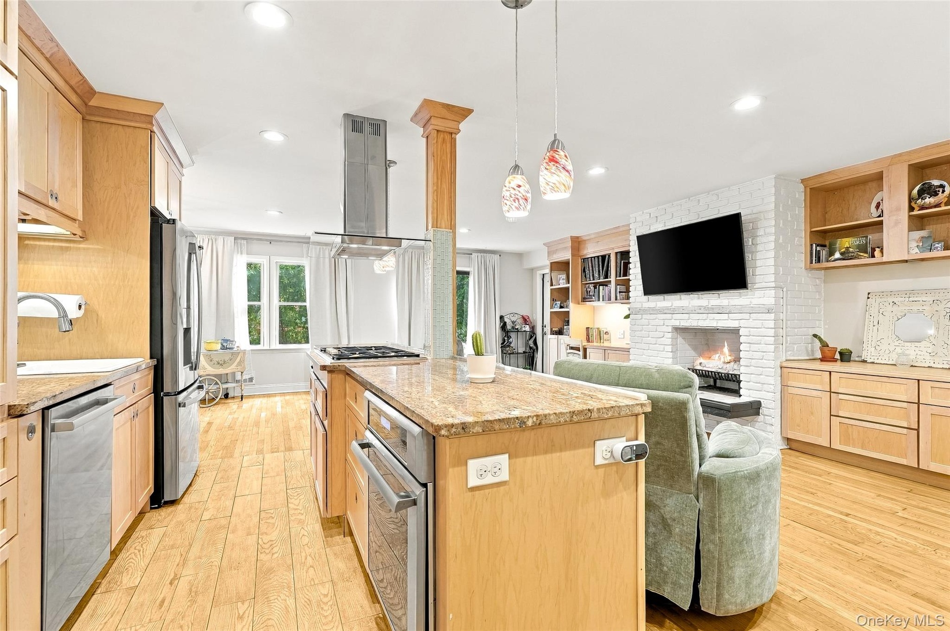 You never have to leave the action when cooking in this open kitchen.