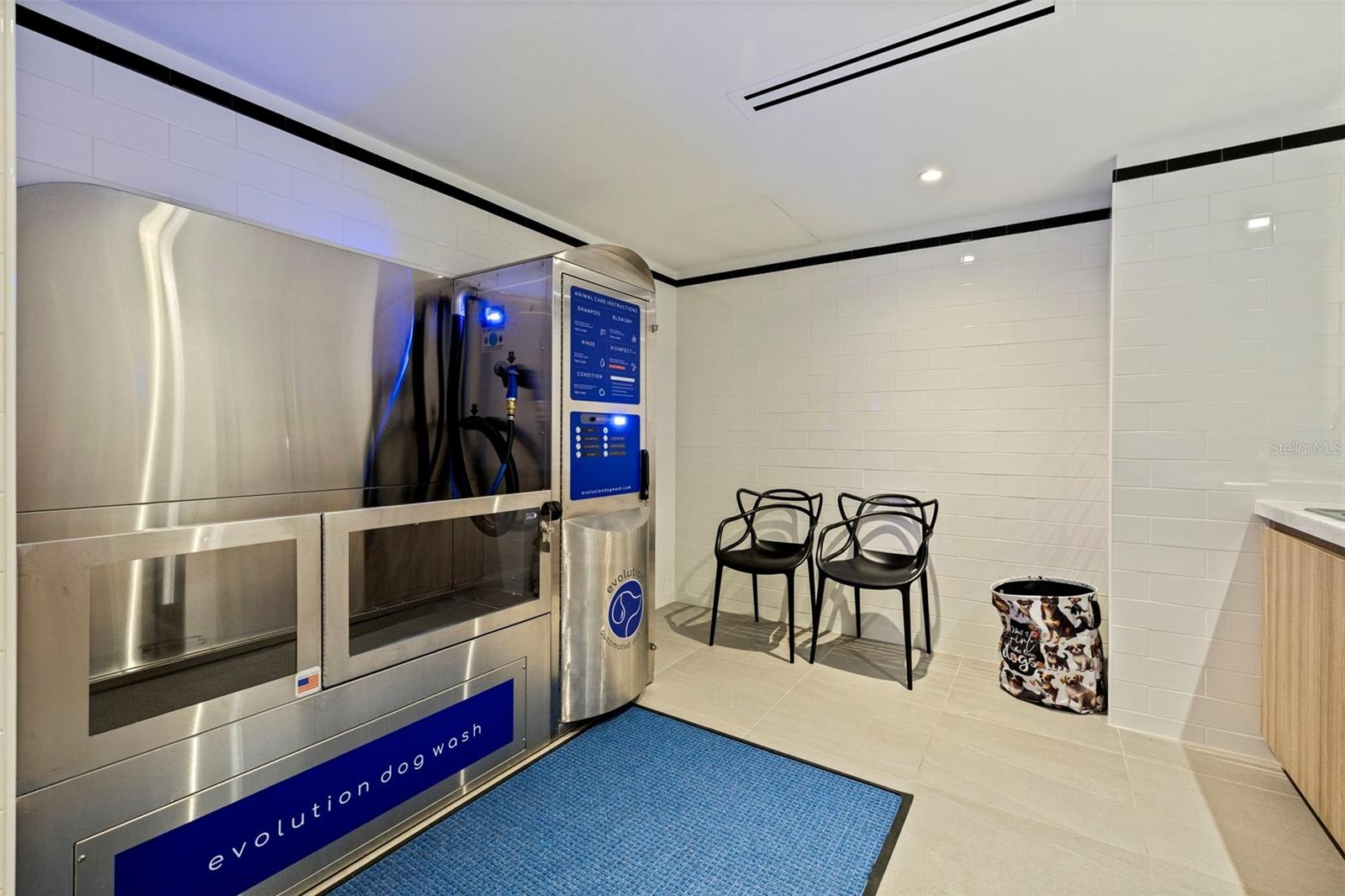 A dedicated pet spa makes even four-legged residents feel at home.