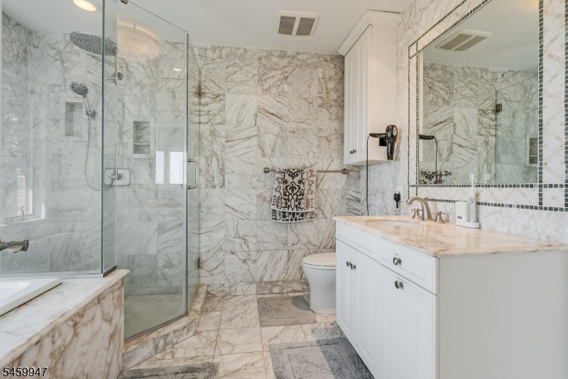 bathroom, primary