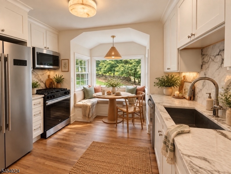 Kitchen virtually staged