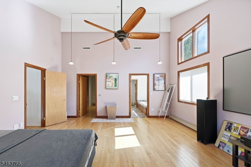 master bedroom5