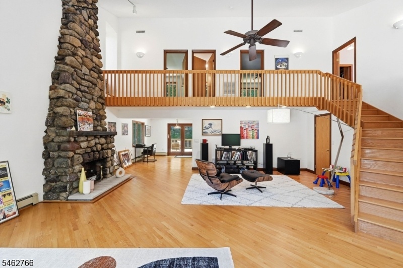 Livingroom8
