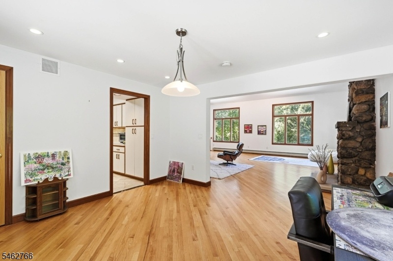 Dinningroom2