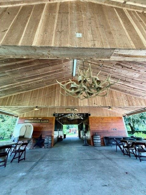 BARN & EVENT SPACE