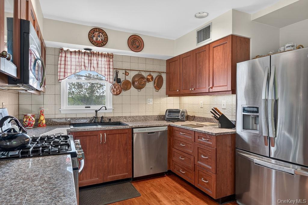 Chef's kitchen