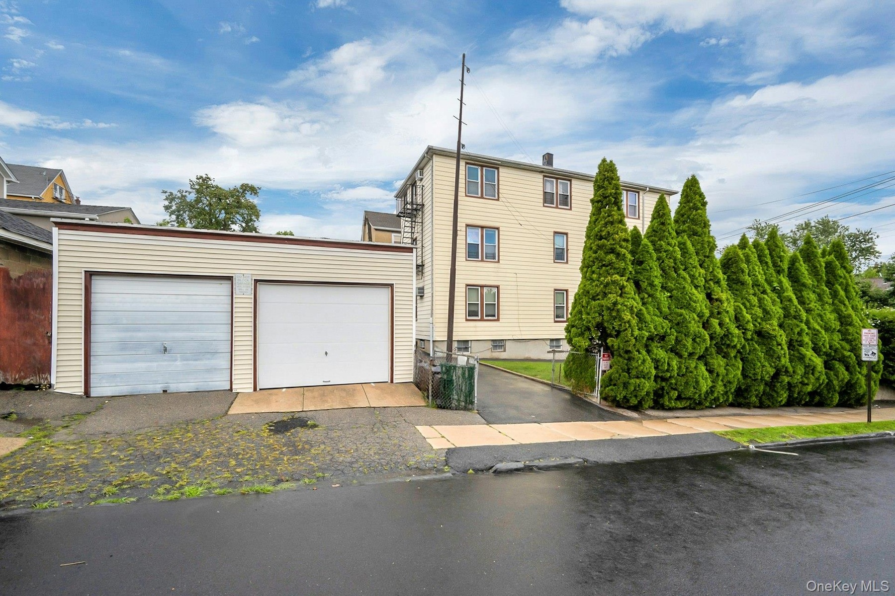 2 Car Garage