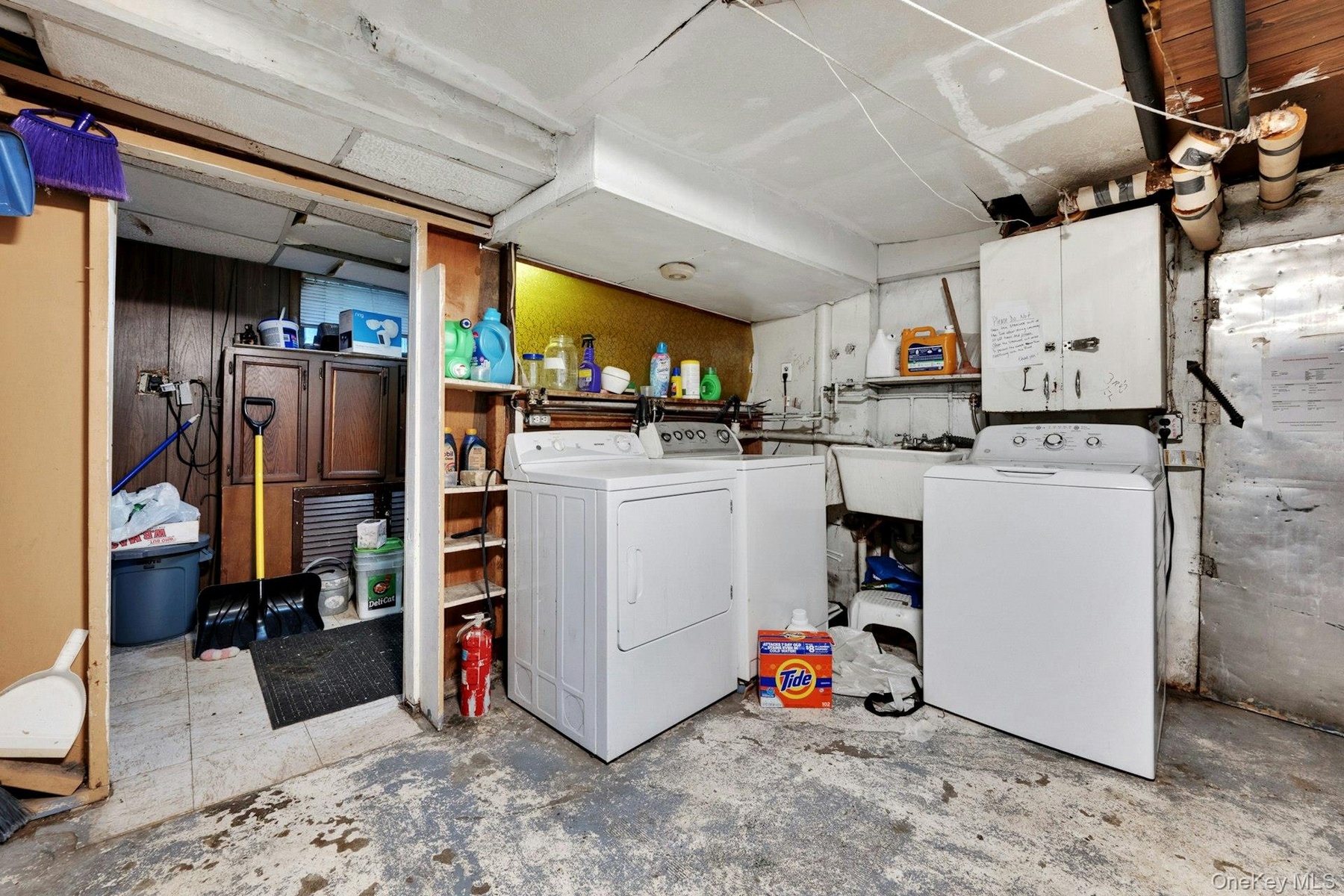 Basement Laundry
