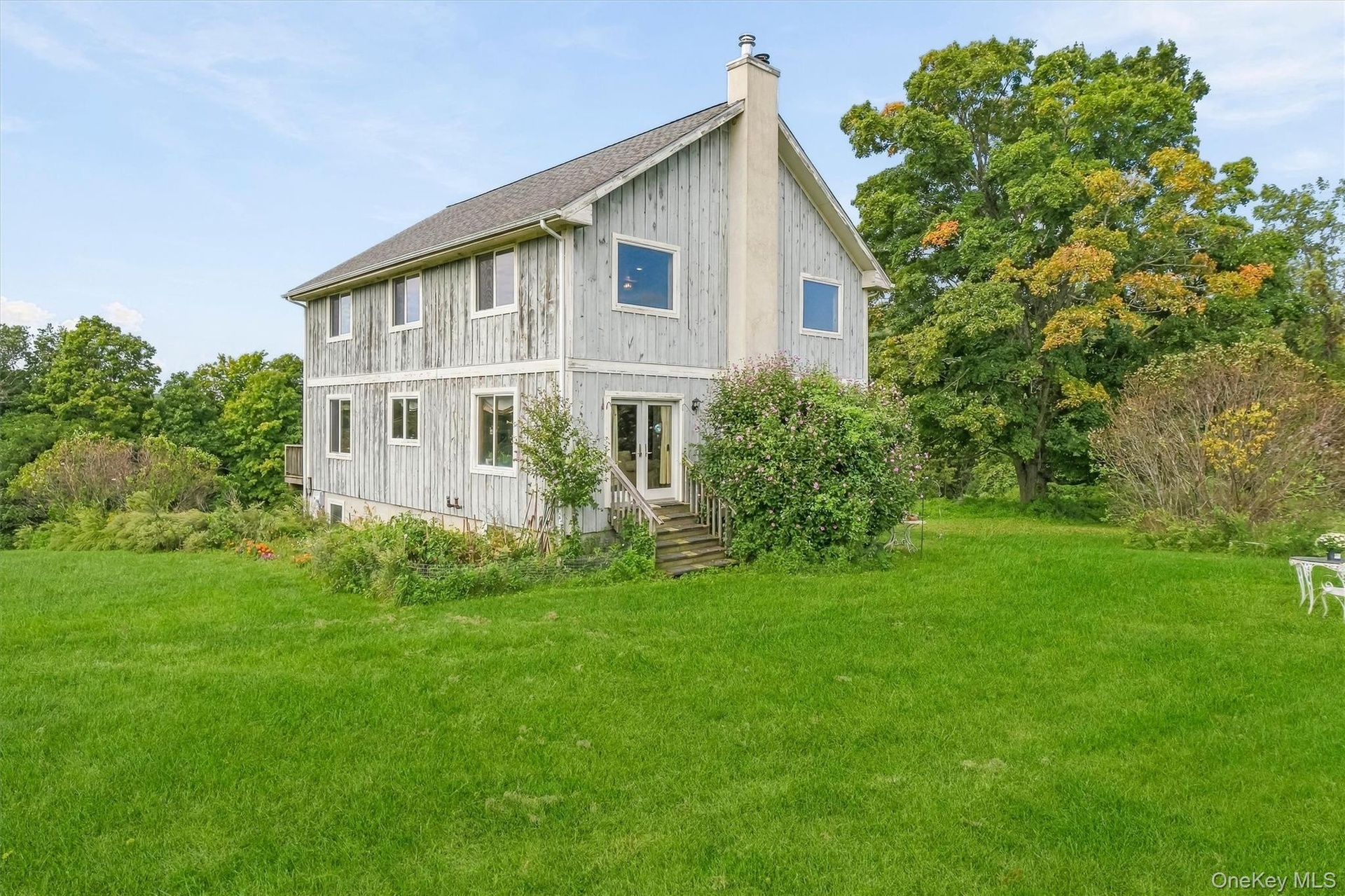 Beautiful property, unique custom-built home.