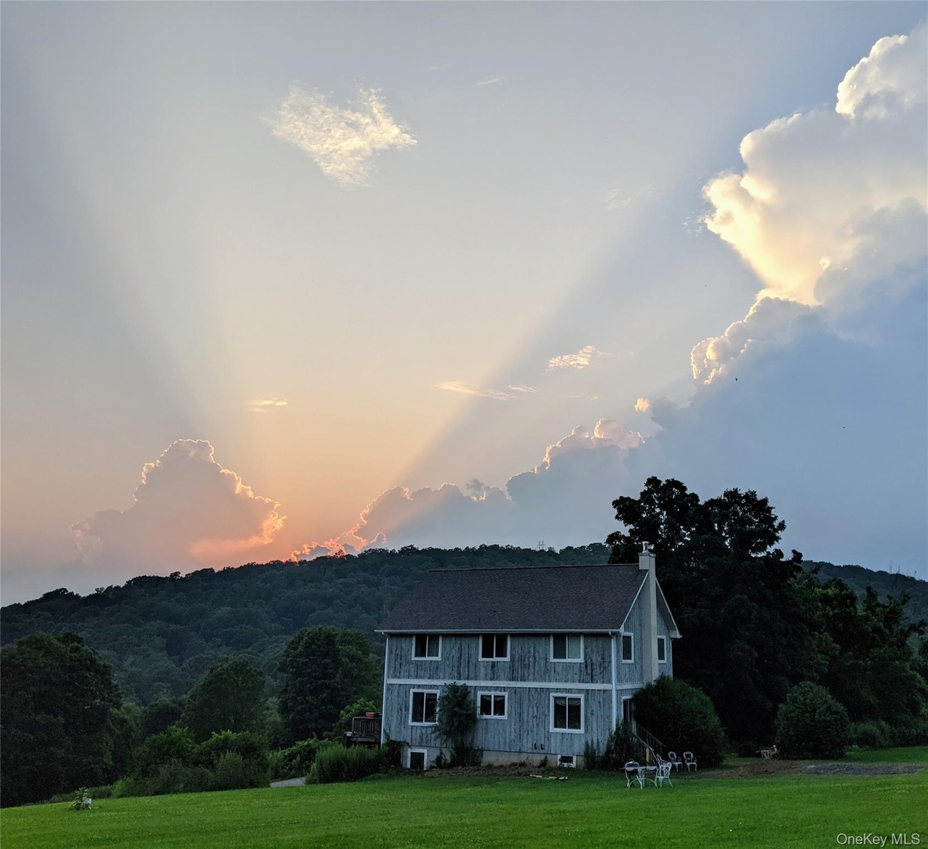 Photo taken from owner (no filter needed!)