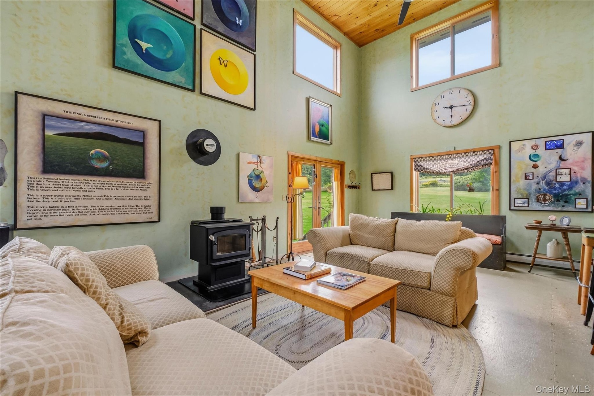 Large picturesque windows throughout brining int the nautural light and countryside views.