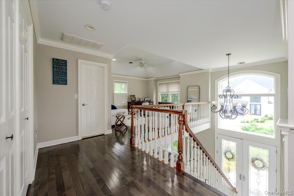2nd Floor Landing