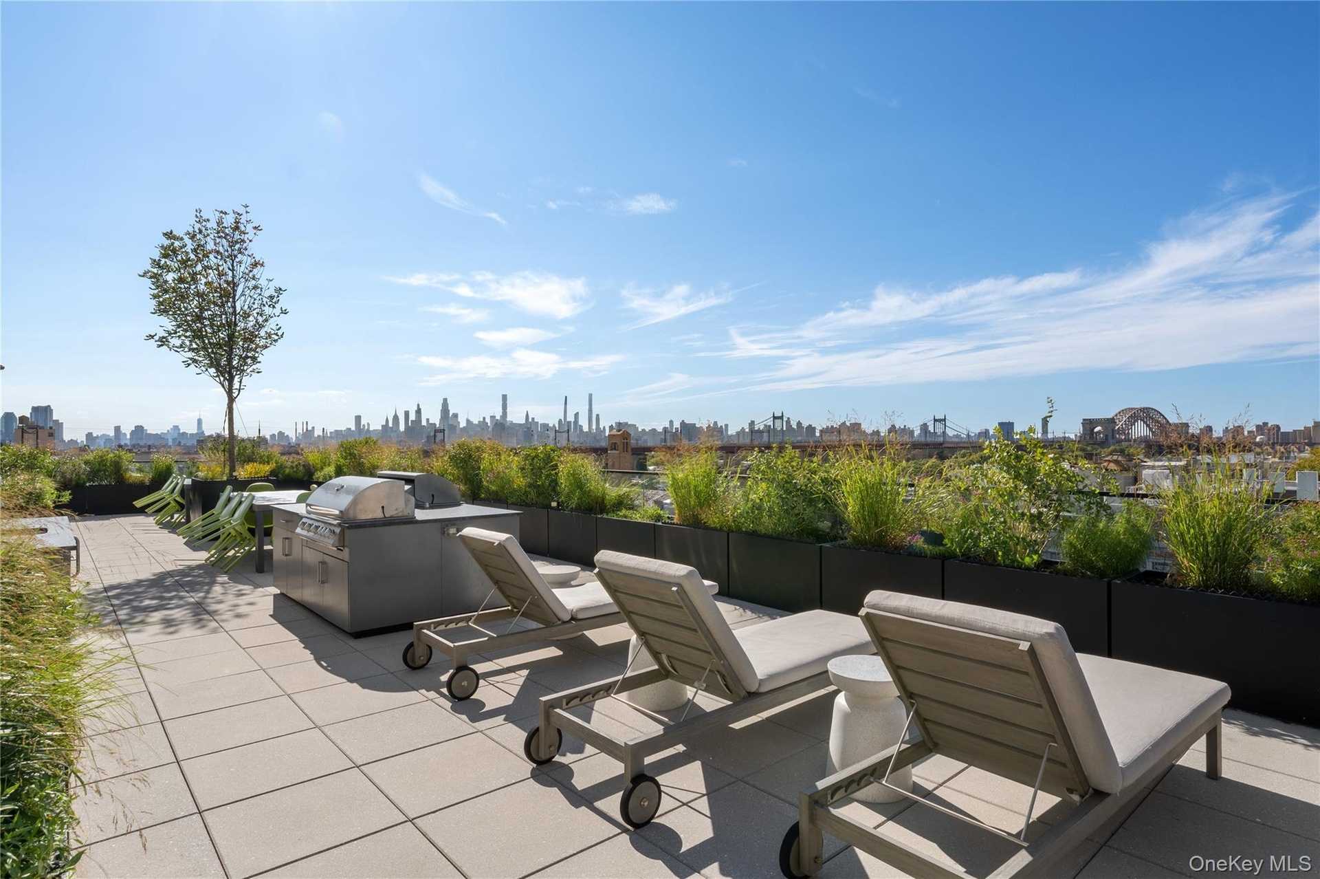 View of patio / terrace with an outdoor kitchen