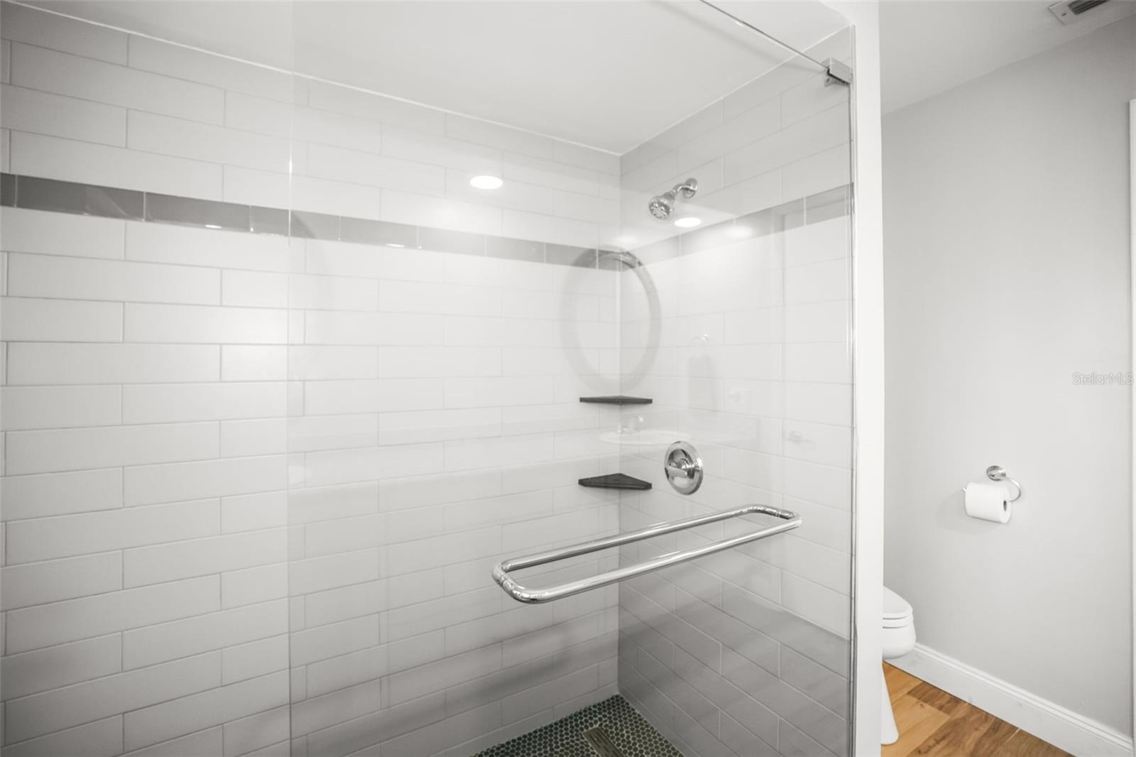 2nd Bathroom
