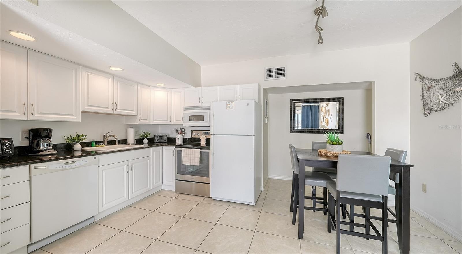 One Bedroom Guest Suite, fully updated and available to family of owners.