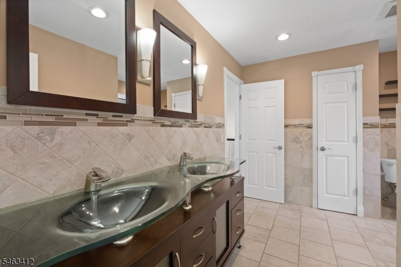 Main Bath