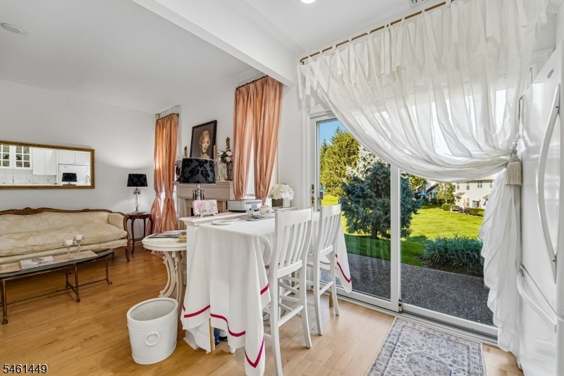 Kitchen/Living Room