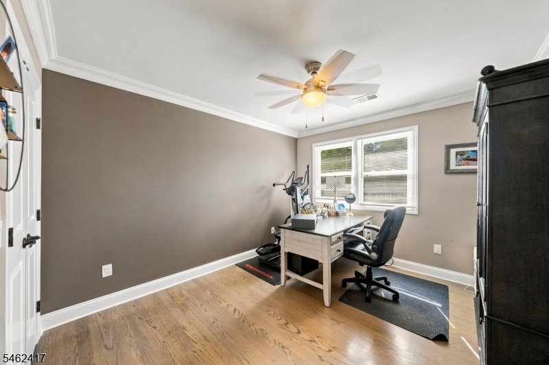 Bedroom 4 (office)