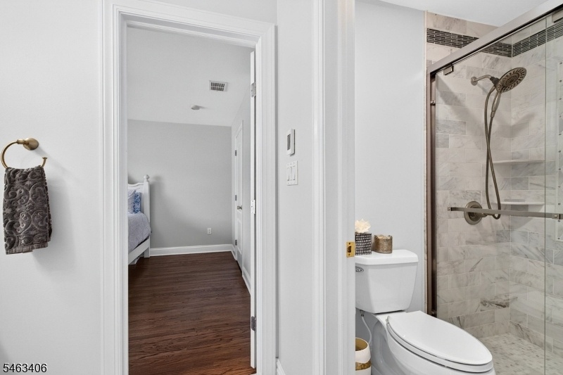 JACK AND JILL BATHROOM