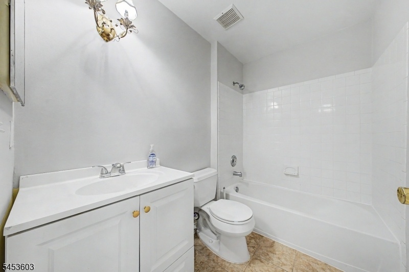 Main Bath