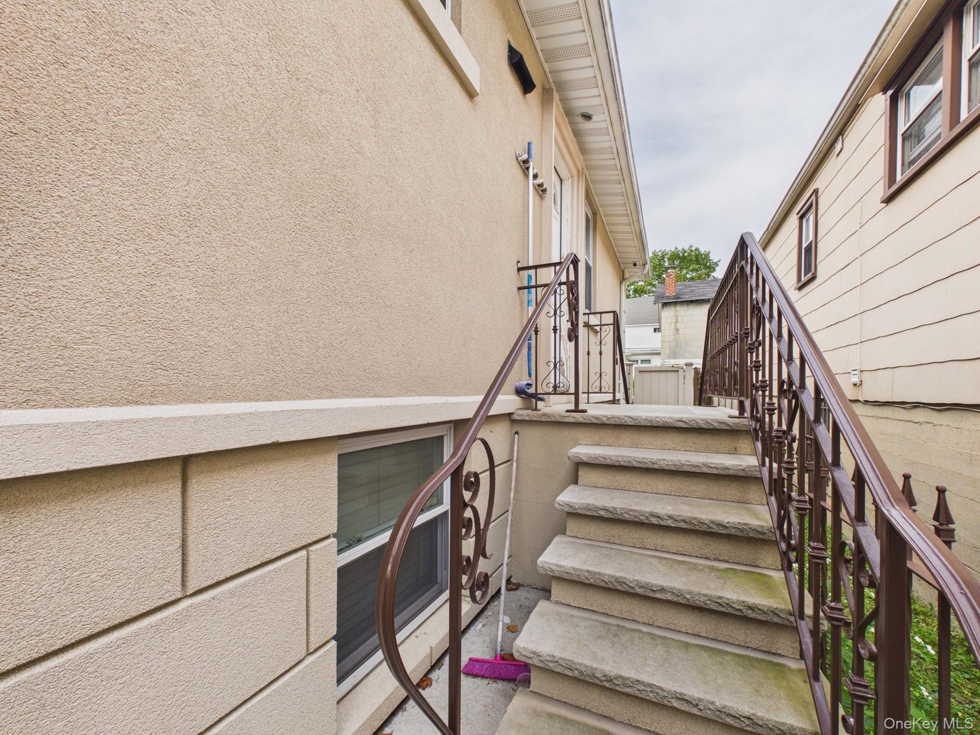 Basement side entrance.