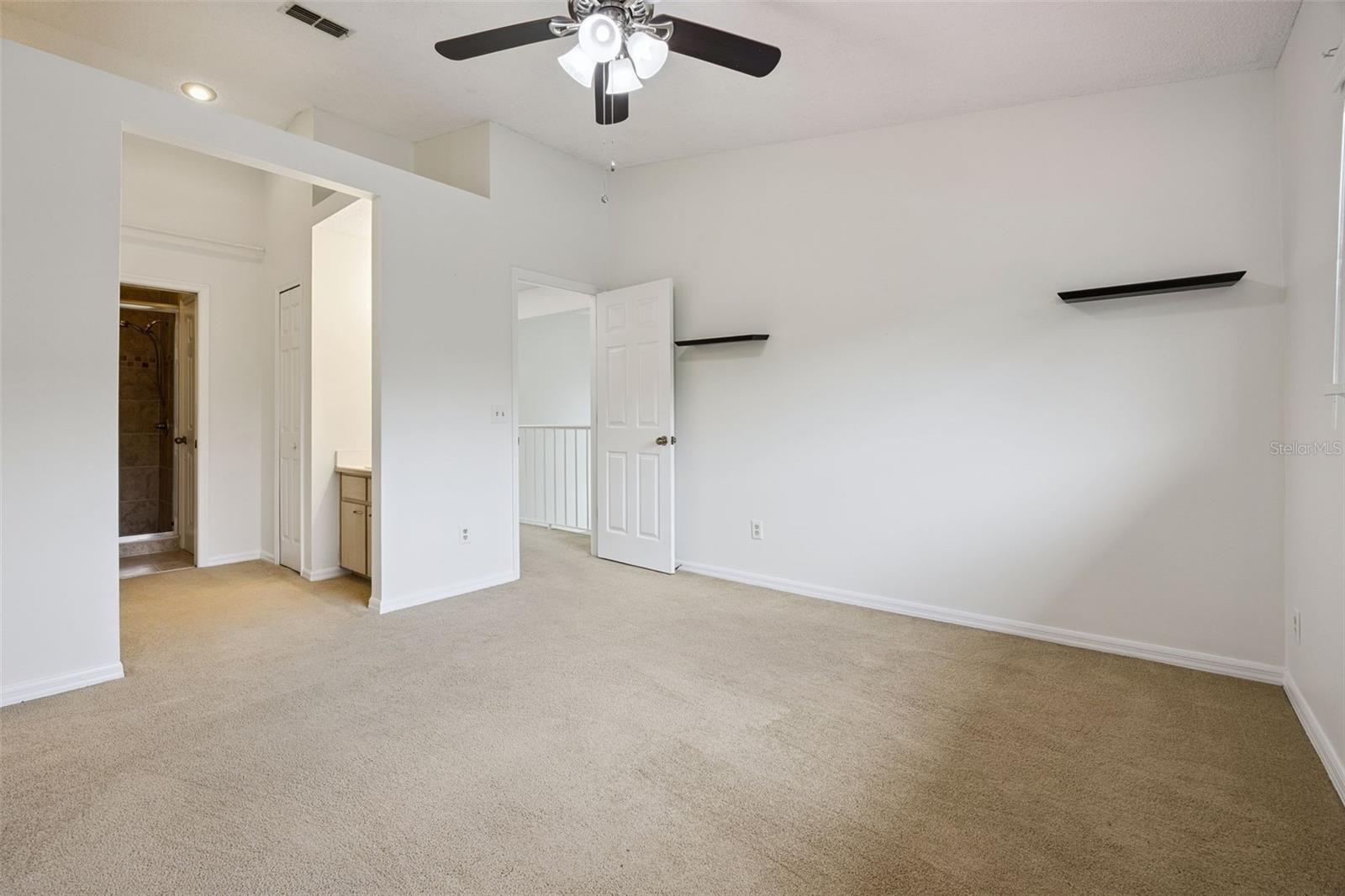 Upstairs bedroom 1