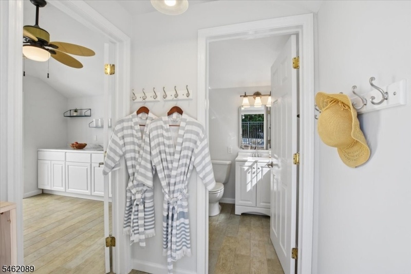 Pool house powder room