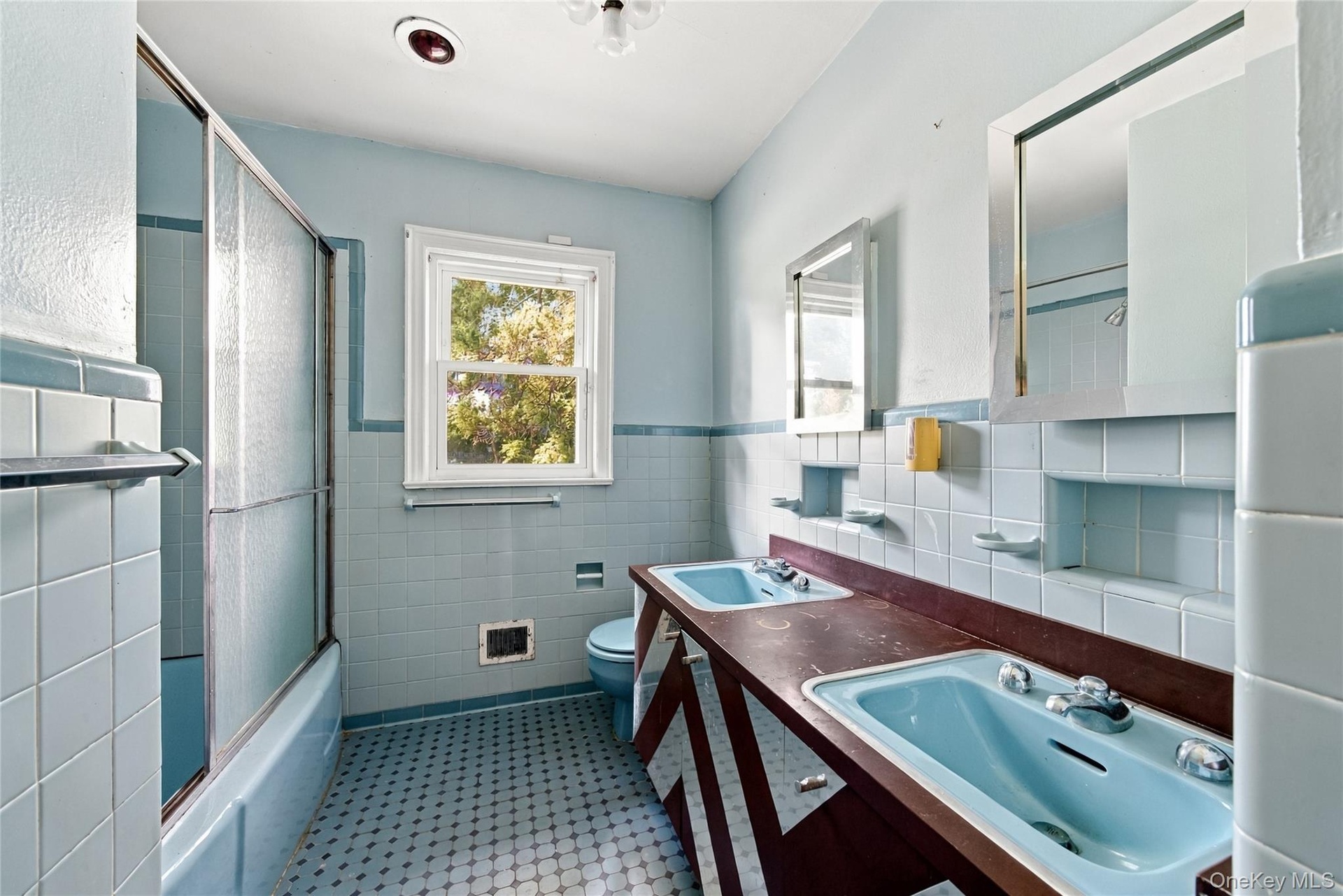 First Floor Full Bathroom
