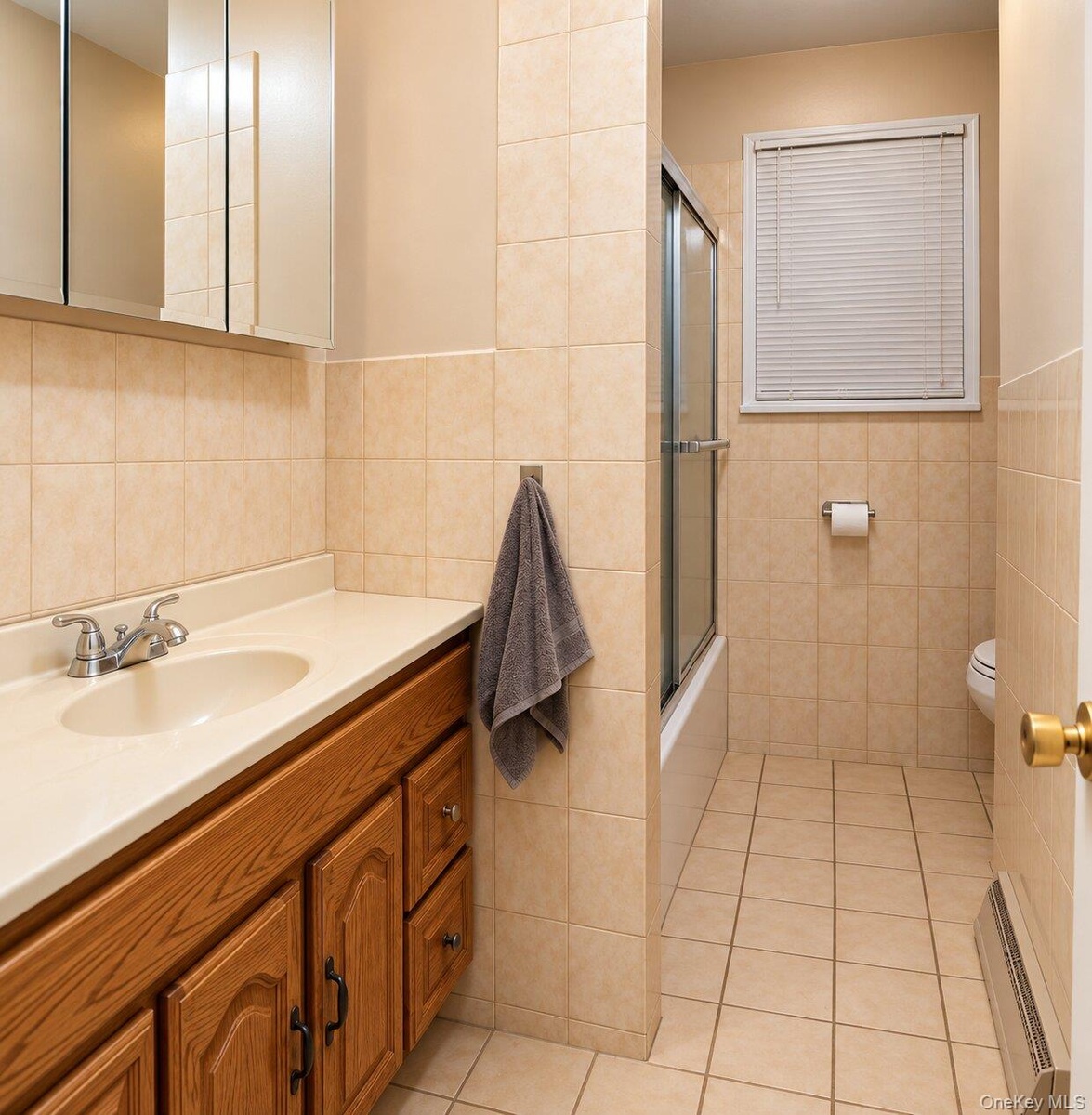 Second bathroom