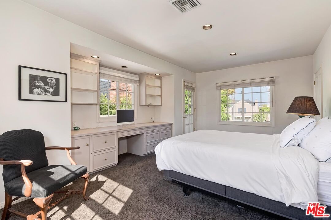 Guest Bedroom Upstairs