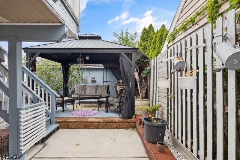 gazebo