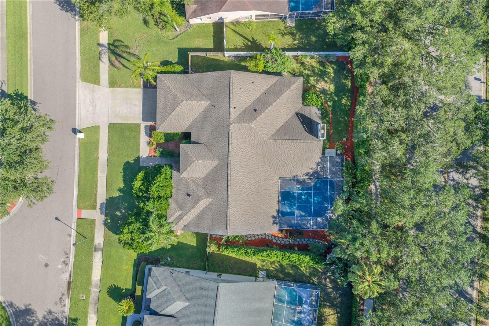 Roof replaced in 2021.