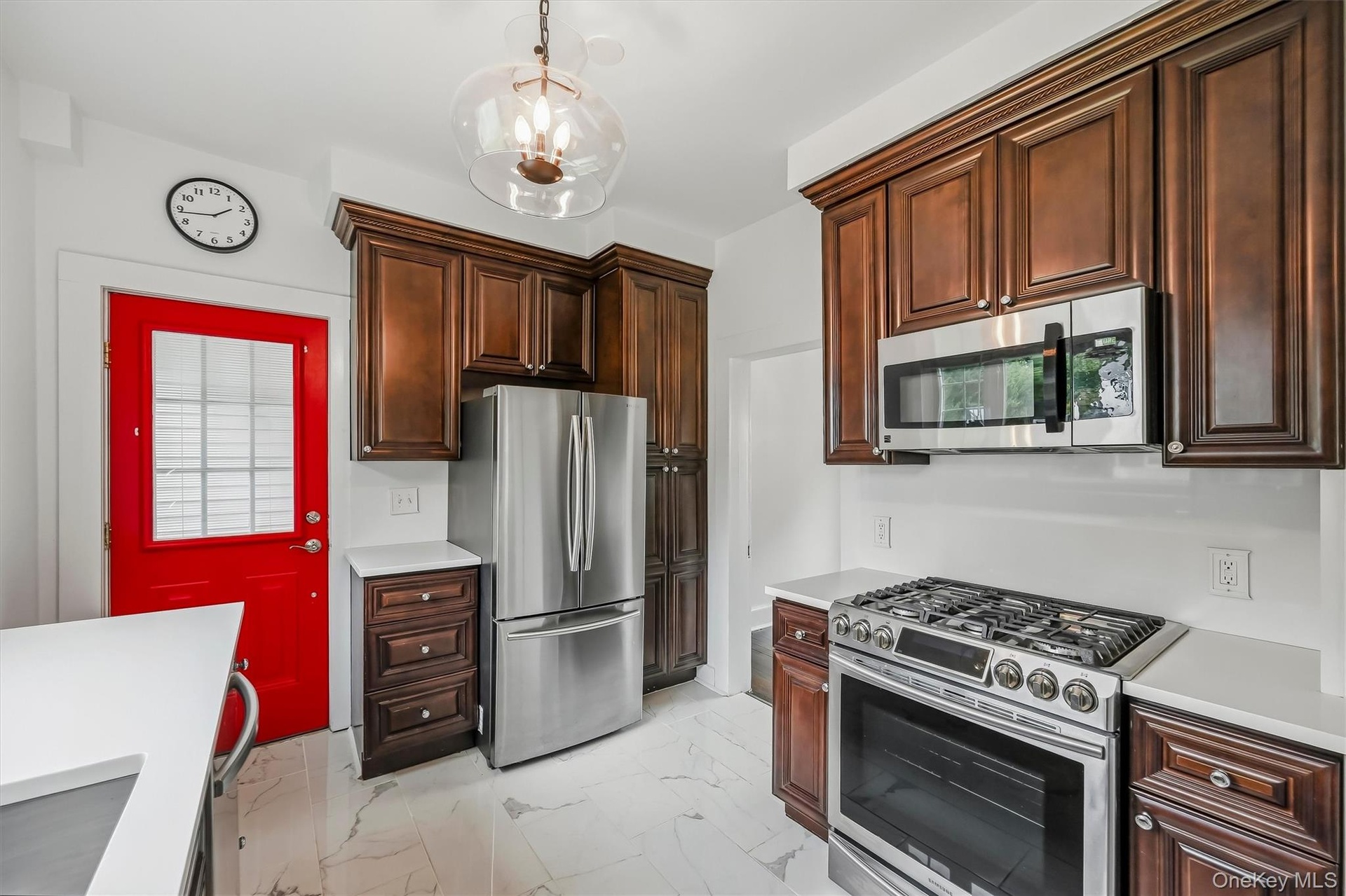 Unit B - Kitchen