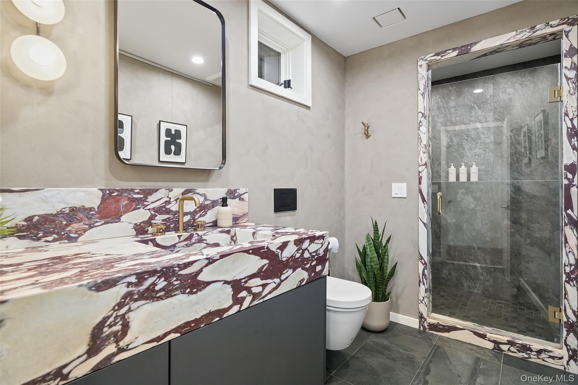 First Floor Bathroom