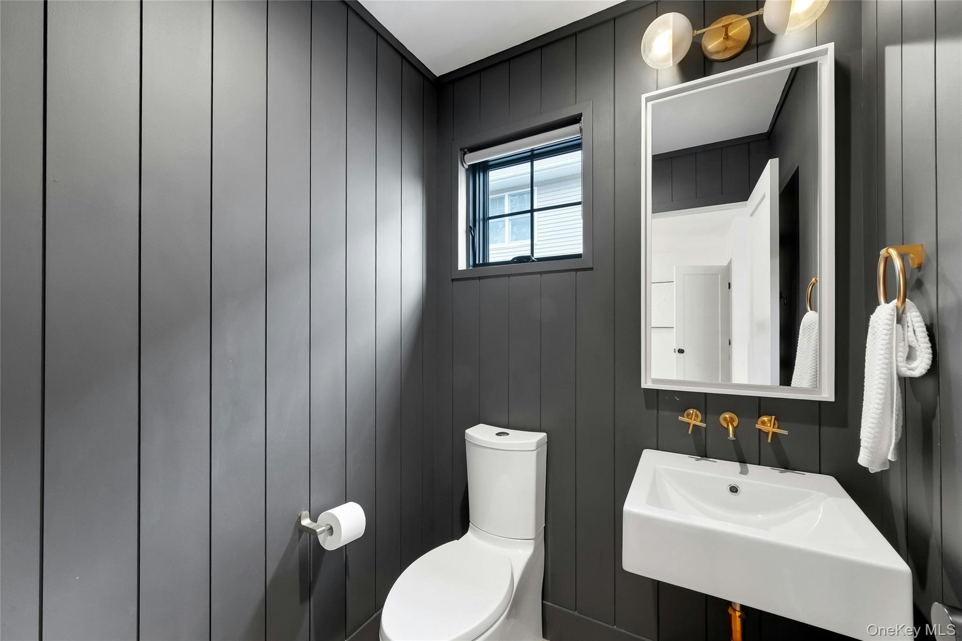 Powder room
