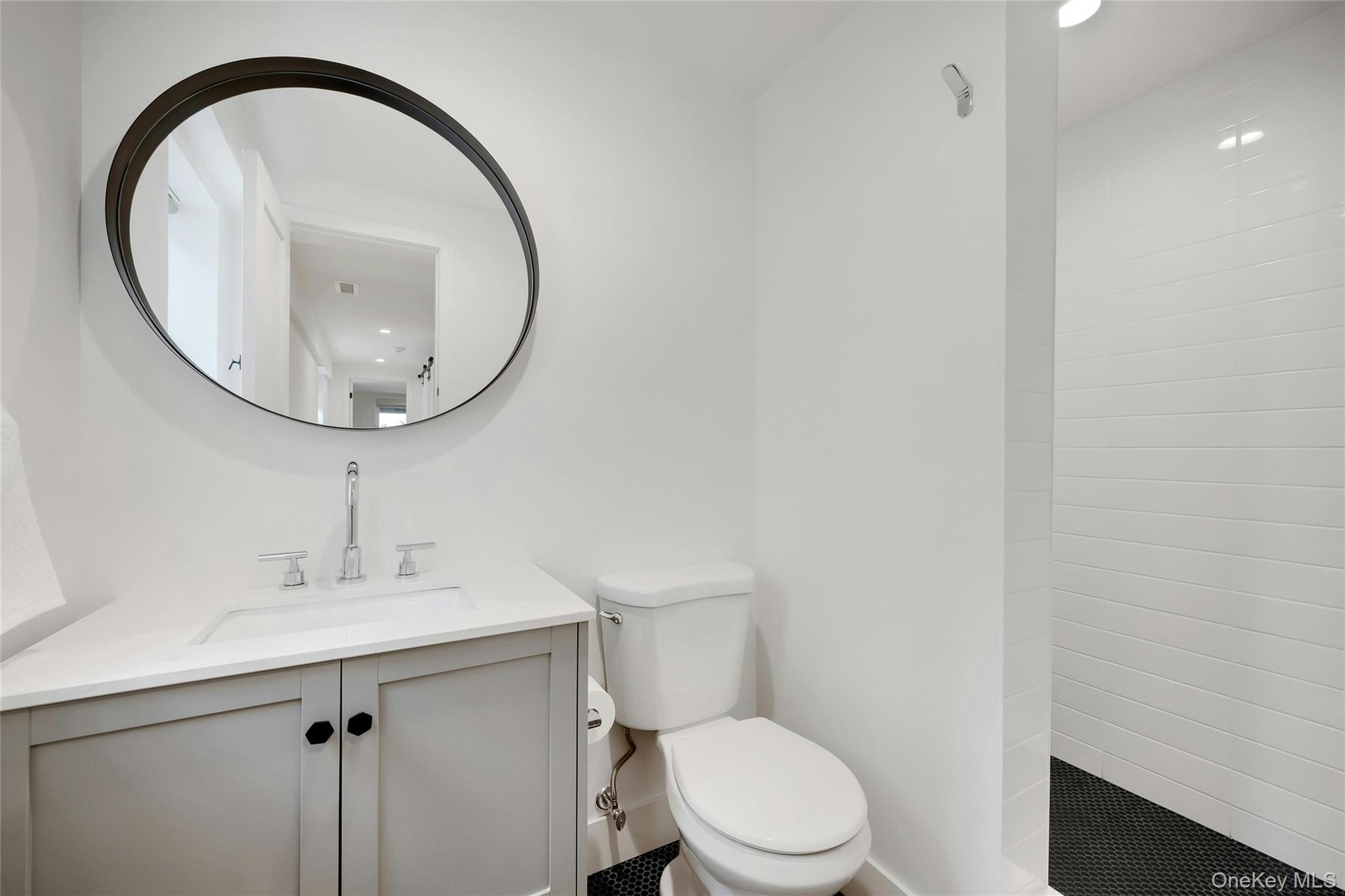 Full bathroom in the basement